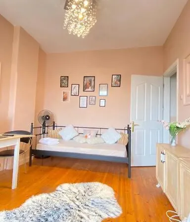 3br Ac&lift& 1 Min To Metro In Taksim Appartement Istambul
